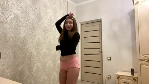 Snapshot of katinaflatau chatting on 2, 6, 2026 Rosie online show from 2, 6, 2026