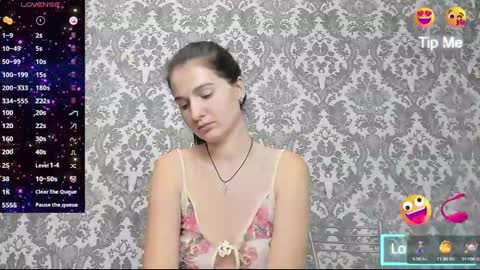 Snapshot of katrin_brook chatting on 4, 2, 2025 Katrin Brook online show from 4, 2, 2025