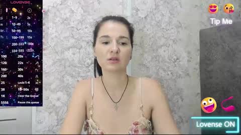 Snapshot of katrin_brook chatting on 25, 2, 2025 Katrin Brook online show from 25, 2, 2025