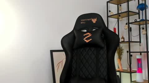 Katrin online show from 26, 12, 2024