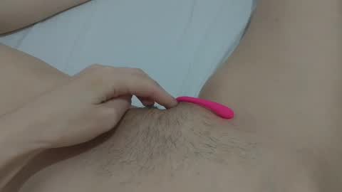 Snapshot of katrinna_arinna chatting on 13, 1, 2025 katrina dont forget to give me thumbs up online show from 13, 1, 2025