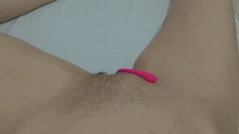 Snapshot of katrinna_arinna chatting on 24, 1, 2025 katrina dont forget to give me thumbs up online show from 24, 1, 2025