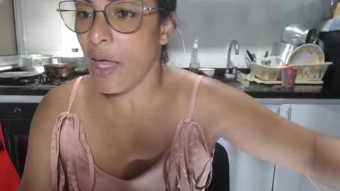 KattleyaGrey online show from 27, 10, 2025