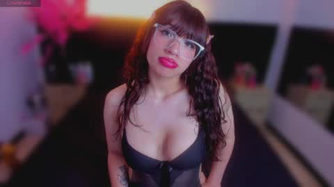 Katty Kiss  online show from 20, 5, 2026