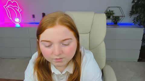 Snapshot of katty_rose8 chatting on 13, 9, 2025 Katty online show from 13, 9, 2025