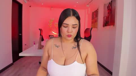 KattyaRogers online show from 4, 2, 2026