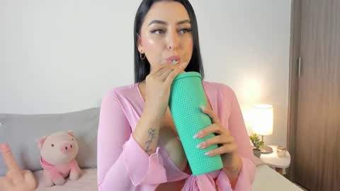 Snapshot of kattycollinss1 chatting on 18, 1, 2026 Katty online show from 18, 1, 2026