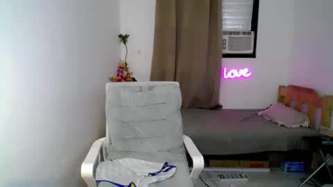 Snapshot of kattymylove chatting on 5, 12, 2025 katty online show from 5, 12, 2025