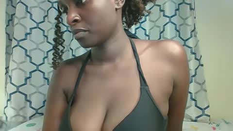 Snapshot of kattysexy2 chatting on 22, 9, 2025 kattyse online show from 22, 9, 2025
