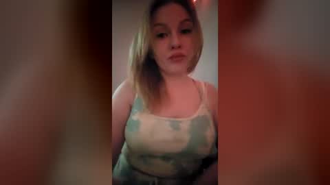 Snapshot of katy_brie chatting on 17, 7, 2026 Katy Brie online show from 17, 7, 2026