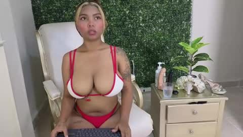 katy_love222 online show from 30, 5, 2026