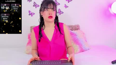 katy_lovejk online show from 3, 3, 2026