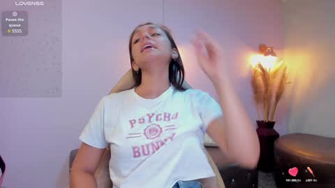 Snapshot of katy_sweet19 chatting on 11, 1, 2025 Katy online show from 11, 1, 2025