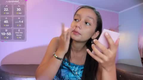 Snapshot of katy_sweet19 chatting on 5, 10, 2025 Katy online show from 5, 10, 2025