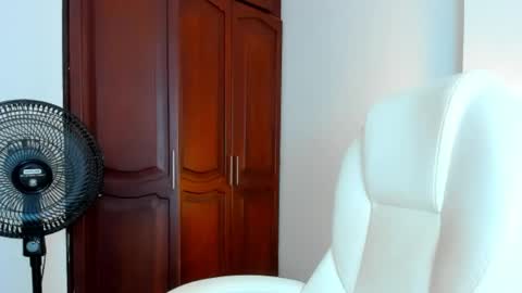 KATYAJHONSS online show from 21, 5, 2026