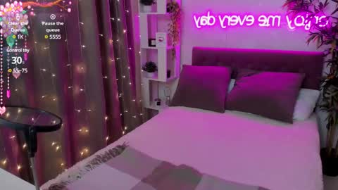 Snapshot of katyaneilson chatting on 27, 2, 2025 Kate online show from 27, 2, 2025