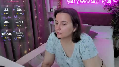 Snapshot of katyaneilson chatting on 11, 9, 2025 Kate online show from 11, 9, 2025