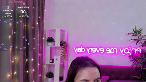 Kate online show from 7, 1, 2026