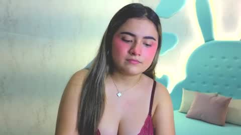 Snapshot of katyblondee chatting on 12, 1, 2026 KatyBlondee online show from 12, 1, 2026