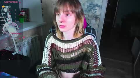 Snapshot of kawaii_power_uwu chatting on 14, 12, 2025 Kira-chan online show from 14, 12, 2025