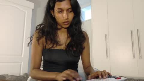 kawaiibabypie online show from 7, 4, 2026