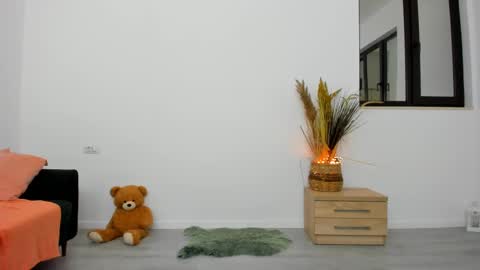 Kaya online show from 4, 3, 2025