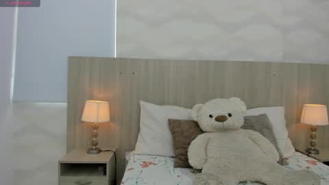   online show from 10, 10, 2025