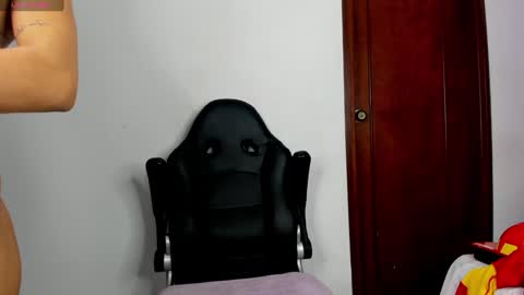 Snapshot of kayla_batista01 chatting on 18, 12, 2024 KAYLA BATISTA online show from 18, 12, 2024
