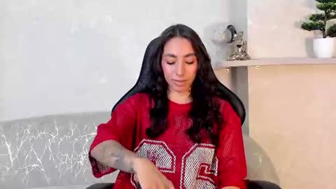 KAYLA BATISTA online show from 18, 7, 2026
