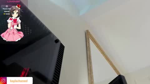 kaylachannell online show from 19, 10, 2025