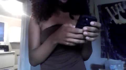 Snapshot of kaylag_rain chatting on 30, 10, 2025 kaylag_rain online show from 30, 10, 2025