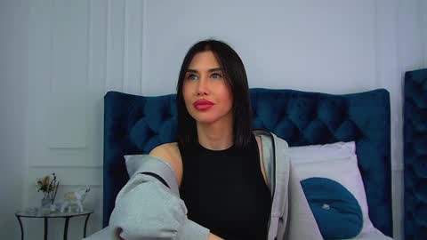 Kayla online show from 17, 5, 2026