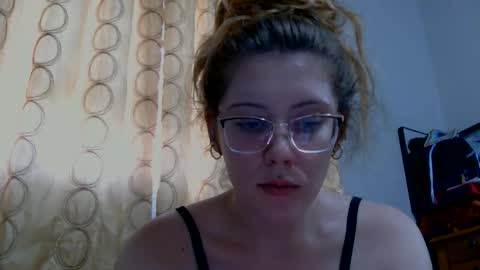 kaylee kakes online show from 22, 5, 2026