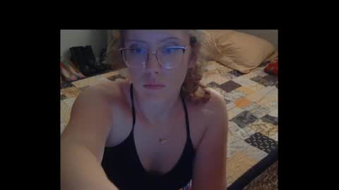 kaylee kakes online show from 12, 7, 2026