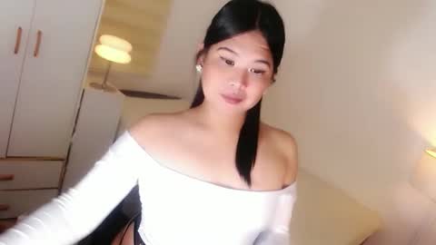 Snapshot of kayleepinay chatting on 15, 5, 2026 Y O U R F U T U R E K A Y L E E online show from 15, 5, 2026