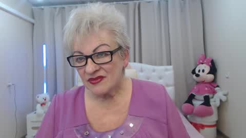 kaylesmoll online show from 20, 3, 2026