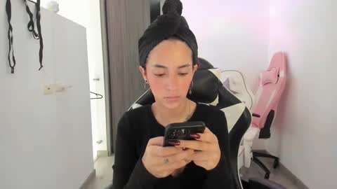 kaylie online show from 11, 11, 2025