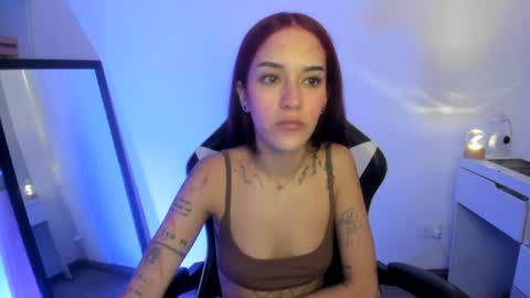 Snapshot of kaylie_xxx chatting on 27, 6, 2026 kaylie online show from 27, 6, 2026