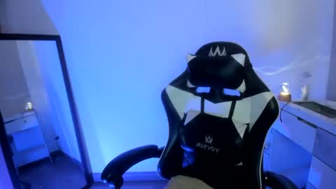 Snapshot of kaylie_xxx chatting on 2, 7, 2026 kaylie online show from 2, 7, 2026