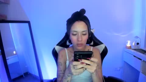 Snapshot of kaylie_xxx chatting on 15, 7, 2026 kaylie online show from 15, 7, 2026