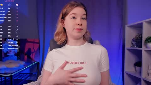 Hi Im Arina 3 online show from 26, 10, 2025