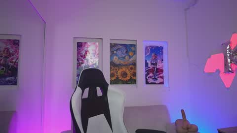 Kayra online show from 6, 11, 2025