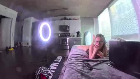 kaythepetiteblonde online show from 3, 4, 2026