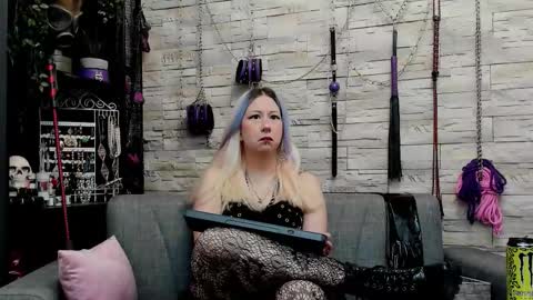 Snapshot of kaziaswart chatting on 15, 12, 2025 Miss Kazia online show from 15, 12, 2025