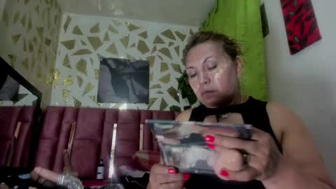 KAZSANDRAH online show from 15, 11, 2025