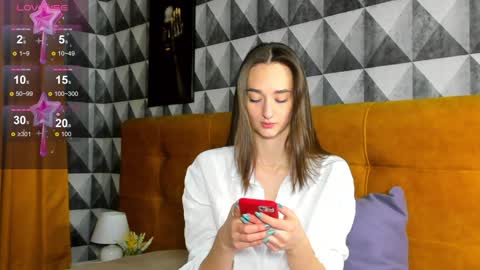 Kelly GMT 2 Su We Th Fr Sa   0300AM-09-00AM   online show from 25, 1, 2025