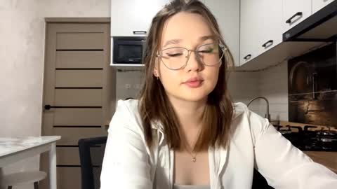 Snapshot of keeshatenn chatting on 2, 3, 2026 Velma online show from 2, 3, 2026