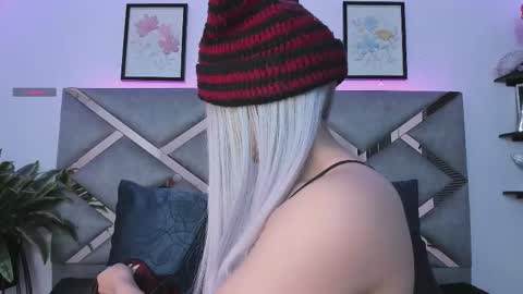 Keidy Monday to Saturday from 200 pm to 810pm  UTC-5 Colombia Time online show from 18, 11, 2025