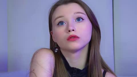 Keira online show from 22, 3, 2026