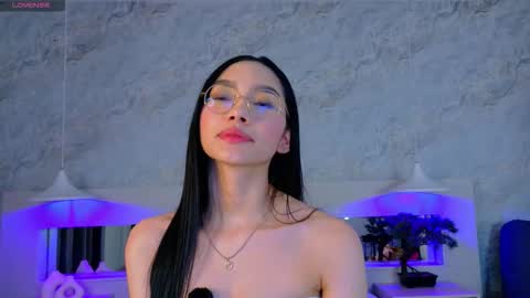 Keira Corleone online show from 14, 11, 2025